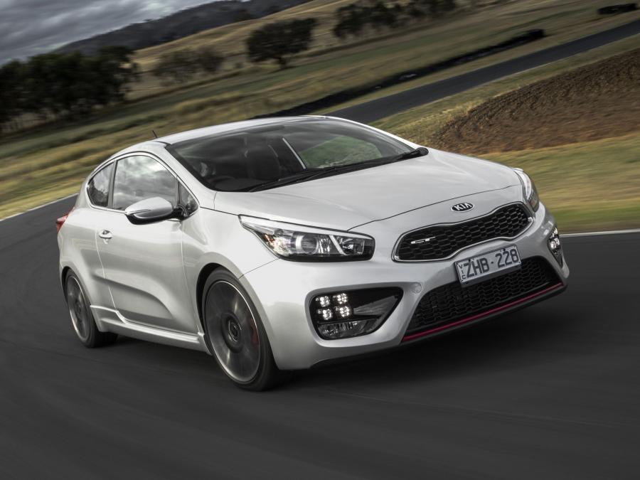  Kia pro_cee&rsquo;d GT 2014 года  (AU) (фото 3 из 11)